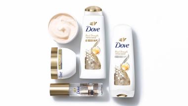 Five products from Dove’s Bond Strength range with advanced bond strengthening technologies to repair extreme hair damage.